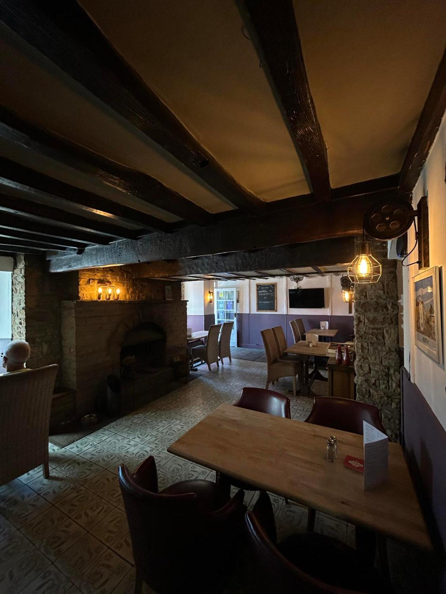 The Buck Hotel Reeth Bagian luar foto