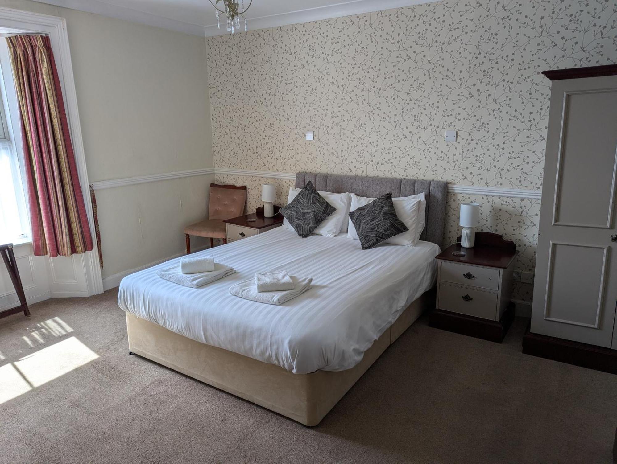 The Buck Hotel Reeth Bagian luar foto