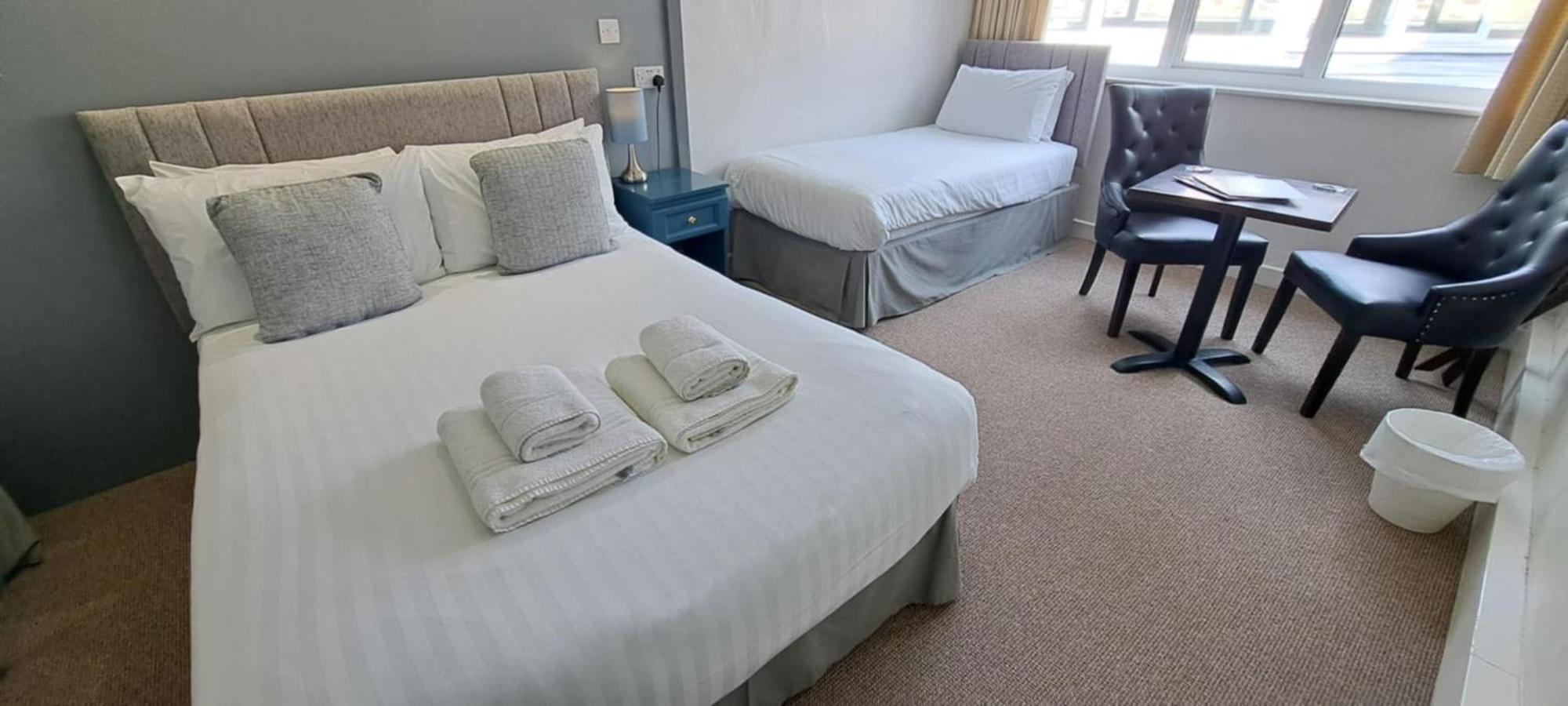 The Buck Hotel Reeth Bagian luar foto