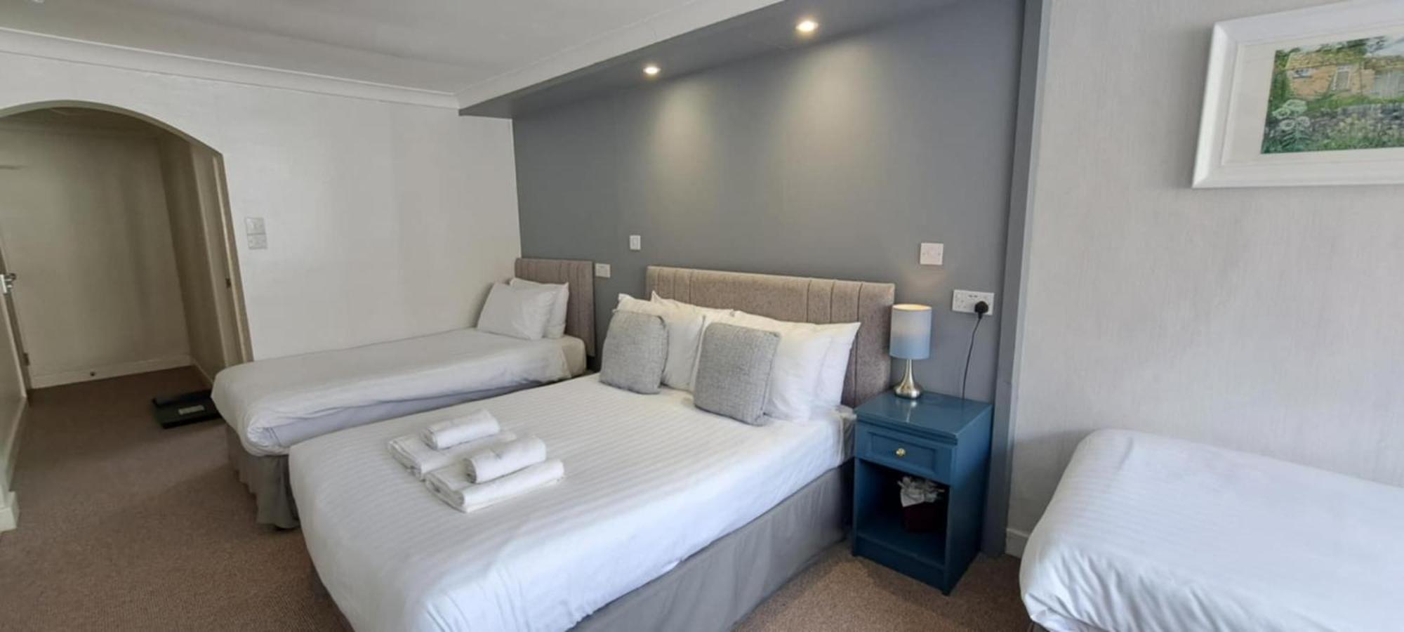 The Buck Hotel Reeth Bagian luar foto